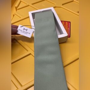 Classic Sage Tie